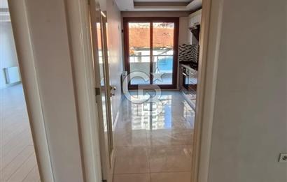 Bayraklı Emek’te Anadolu Caddesi Üzeri 3+1 | Krediye Uygun | Sahile 300 m