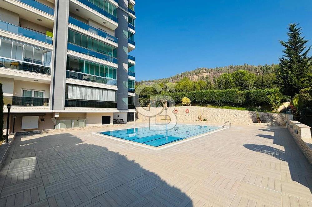 MUSELAND-KARŞIYAKA ZÜBEYDE HANIM MAH. HAVUZLU 3+1 SATILIK DAİRE