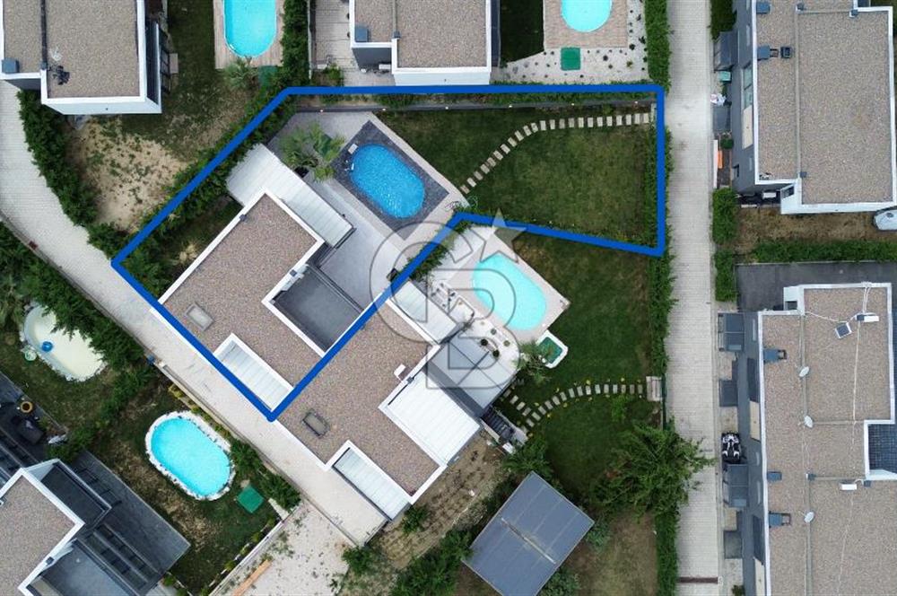 Çanakkale Güzelyalı Mandarin Terrace’da Satılık 4+1 Villa
