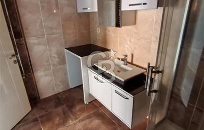 Bayraklı Emek’te Anadolu Caddesi Üzeri 3+1 | Krediye Uygun | Sahile 300 m