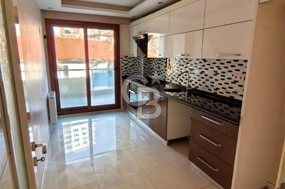 Bayraklı Emek’te Anadolu Caddesi Üzeri 3+1 | Krediye Uygun | Sahile 300 m