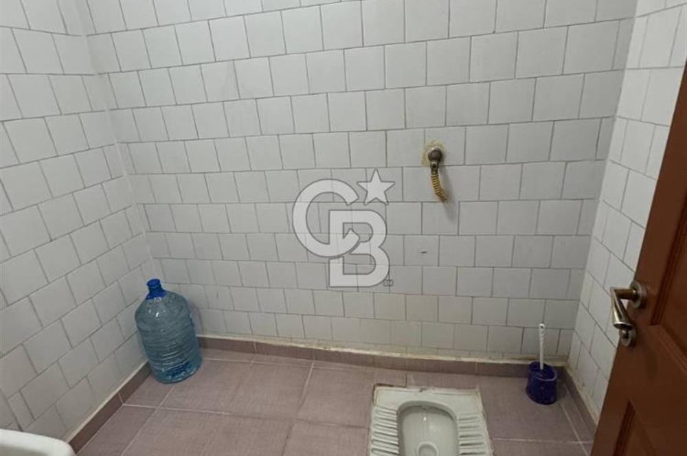 İSTASYONA 5 DK/AİLE SAĞLIĞI MERKEZİ YAKINI/AÇIK OTOPARKLI/ARAKAT