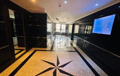 MUSELAND-KARŞIYAKA ZÜBEYDE HANIM MAH. HAVUZLU 3+1 SATILIK DAİRE