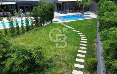 Çanakkale Güzelyalı Mandarin Terrace’da Satılık 4+1 Villa
