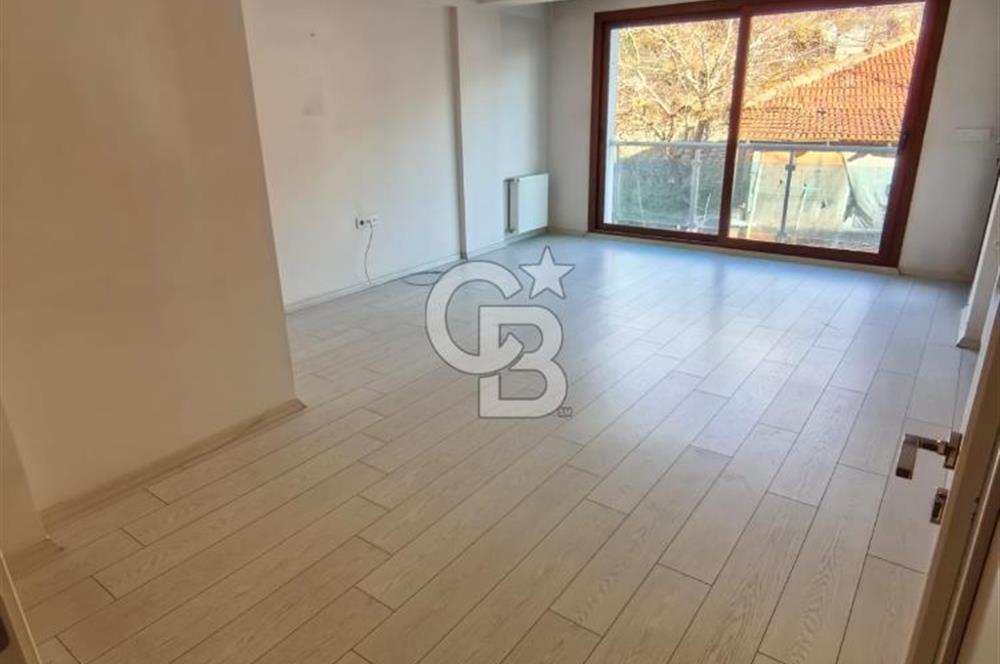 Bayraklı Emek’te Anadolu Caddesi Üzeri 3+1 | Krediye Uygun | Sahile 300 m