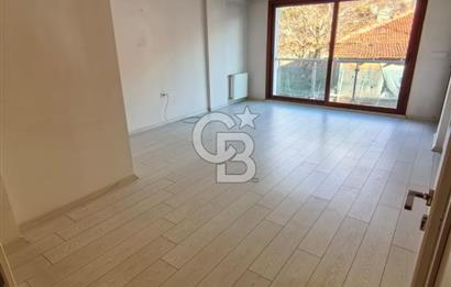 Bayraklı Emek’te Anadolu Caddesi Üzeri 3+1 | Krediye Uygun | Sahile 300 m