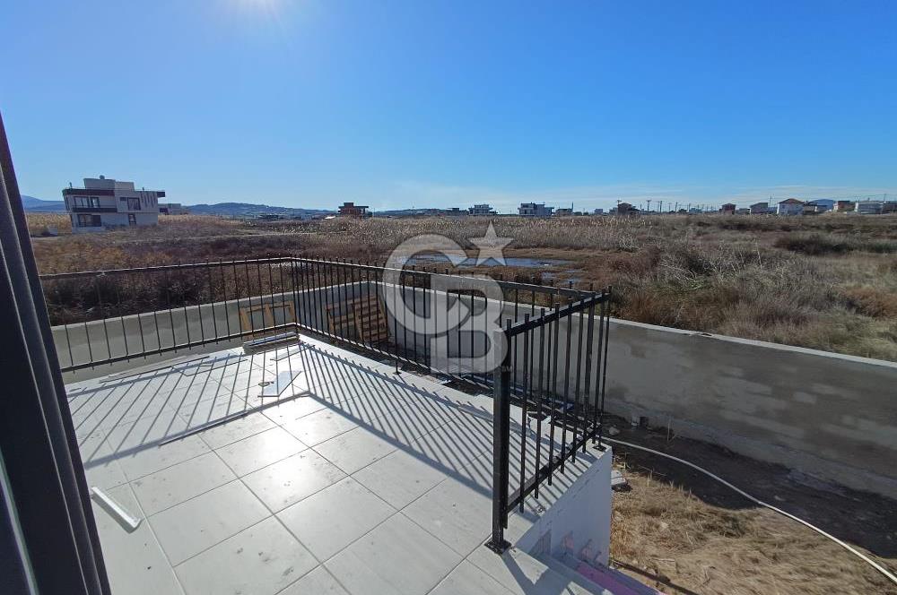 MUSELAND-ÇANAKKALE LAPSEKİ UMURBEY DE DUBLEKS 3+1 SATILIK VİLLA
