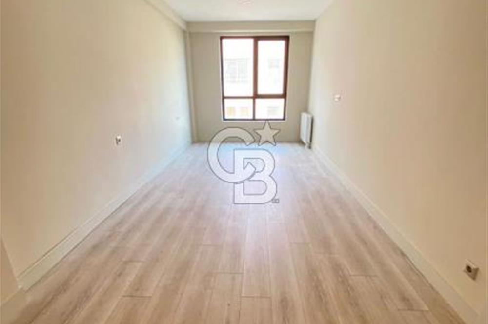 ÇEKMEKÖY ORMANKÖY'DE 2 + 1 BAHÇE DUBLEKS SATILIK DAİRE