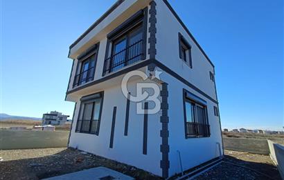 MUSELAND-ÇANAKKALE LAPSEKİ UMURBEY DE DUBLEKS 3+1 SATILIK VİLLA