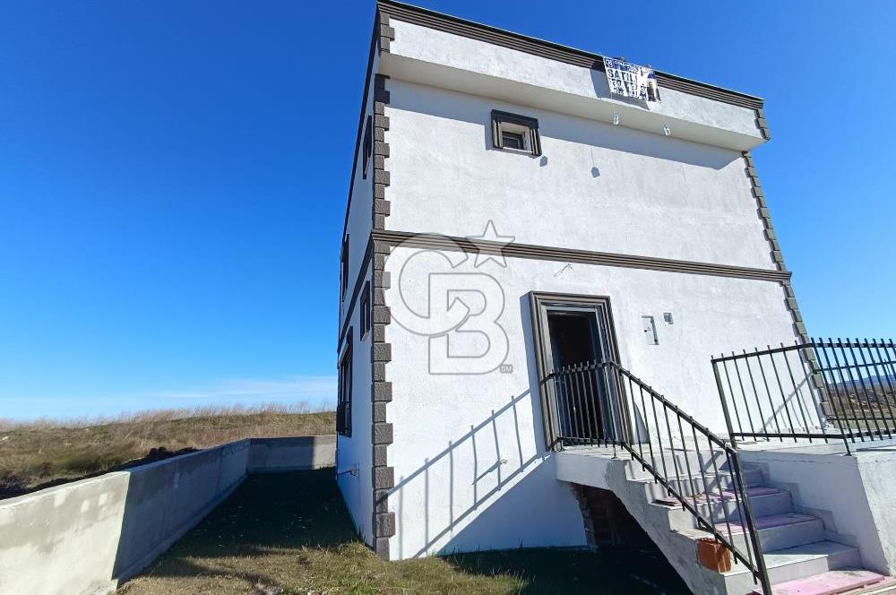 MUSELAND-ÇANAKKALE LAPSEKİ UMURBEY DE DUBLEKS 3+1 SATILIK VİLLA