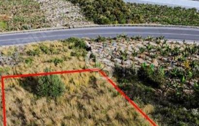 SATILIK VİLLA ARSASI