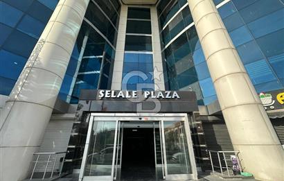 ESENYURT ŞELALE PLAZA' DA SATILIK 150 M2 (4+1) OFİS 