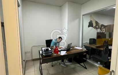 ESENYURT ŞELALE PLAZA' DA SATILIK 150 M2 (4+1) OFİS 