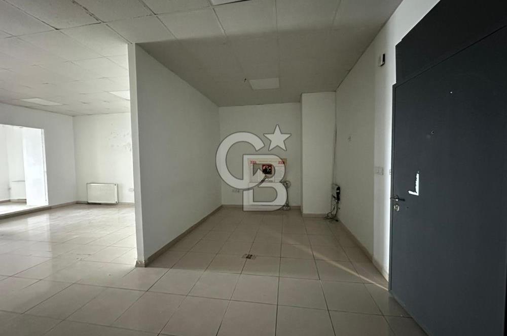 ESENYURT ŞELALE PLAZA' DA SATILIK 150 M2 (4+1) OFİS 