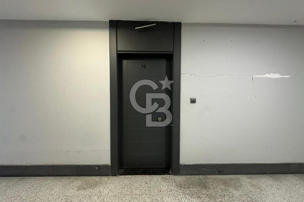 ESENYURT ŞELALE PLAZA' DA SATILIK 150 M2 (4+1) OFİS 