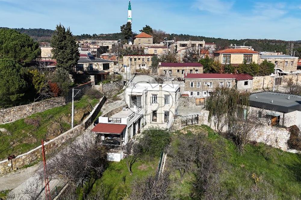 KAZDAĞLARI'NDA ÖZEL TASARIM LÜKS TAŞ EV