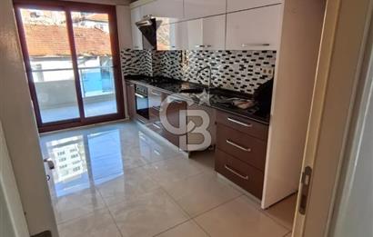 Bayraklı Emek’te Anadolu Caddesi Üzeri 3+1 | Krediye Uygun | Sahile 300 m