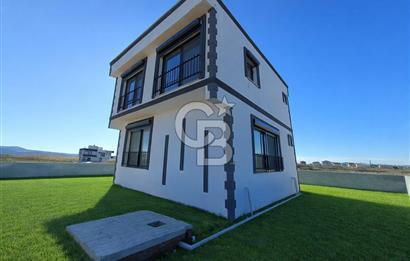 MUSELAND-ÇANAKKALE LAPSEKİ UMURBEY DE DUBLEKS 3+1 SATILIK VİLLA