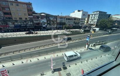 Sultanbeyli Merkezde Fatih Bulvarına Cephe Kiralık Ofisler