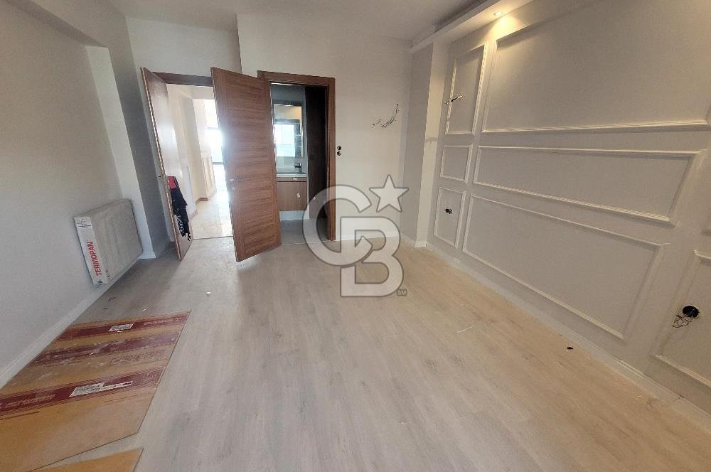 Körfez Mahallesi'nde 4+1 Satılık Daire 