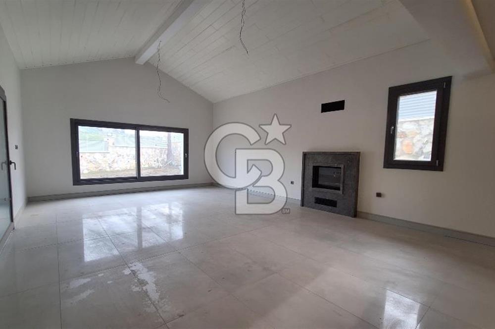 İZMİR FOÇA BAĞARASI KAZIM DİRİK SATILIK ULTRA LÜKS VİLLA 5+1