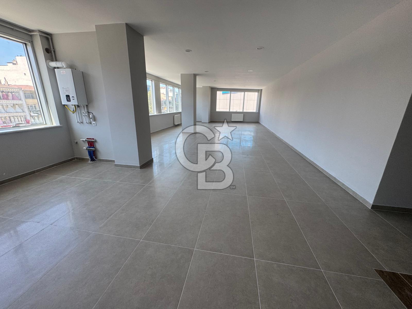 Sultanbeyli Merkezde Fatih Bulvarına Cephe Kiralık Ofisler