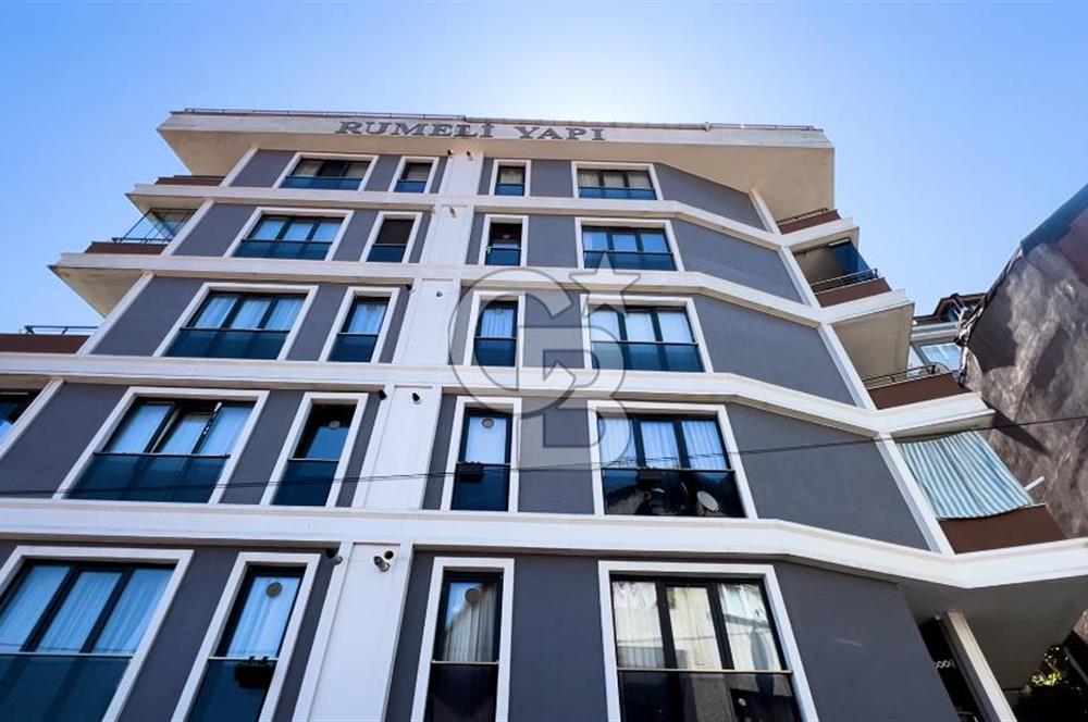 Silahtarağa'da Tek Tapu,Ayrı Girişli 2+1 Daire - Dükkan |Satılık