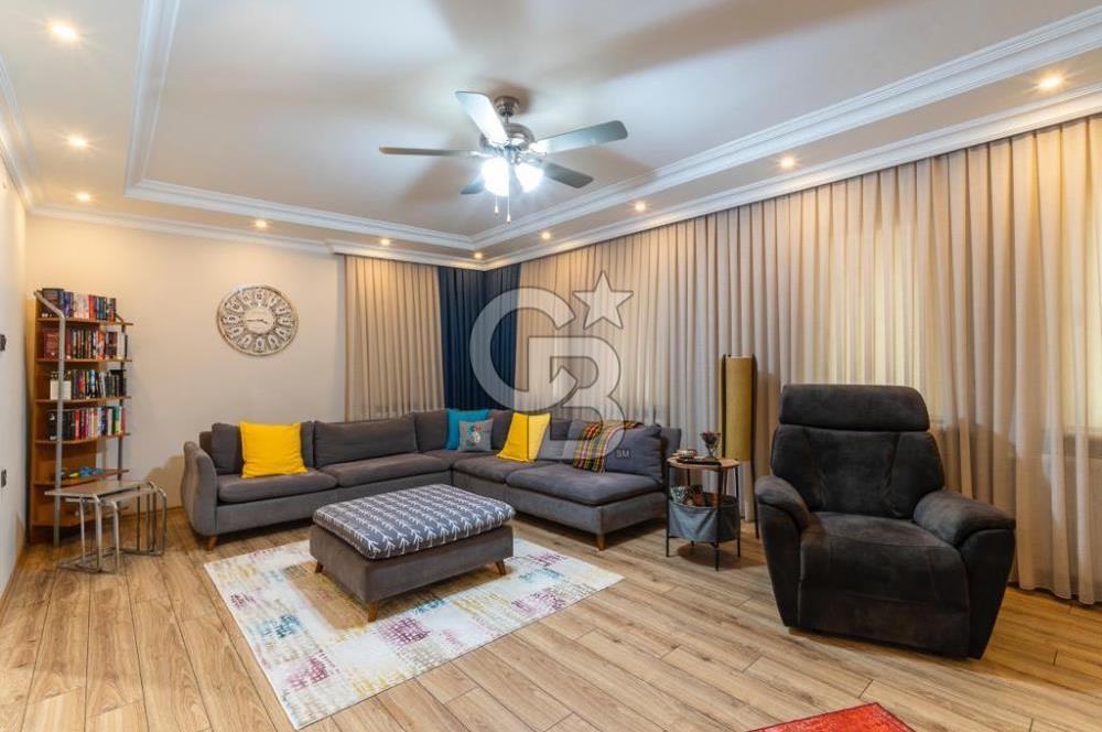 ALTINŞEHİR'DE 4+1 TAMAMI YENİLENMİŞ LÜKS VİLLA