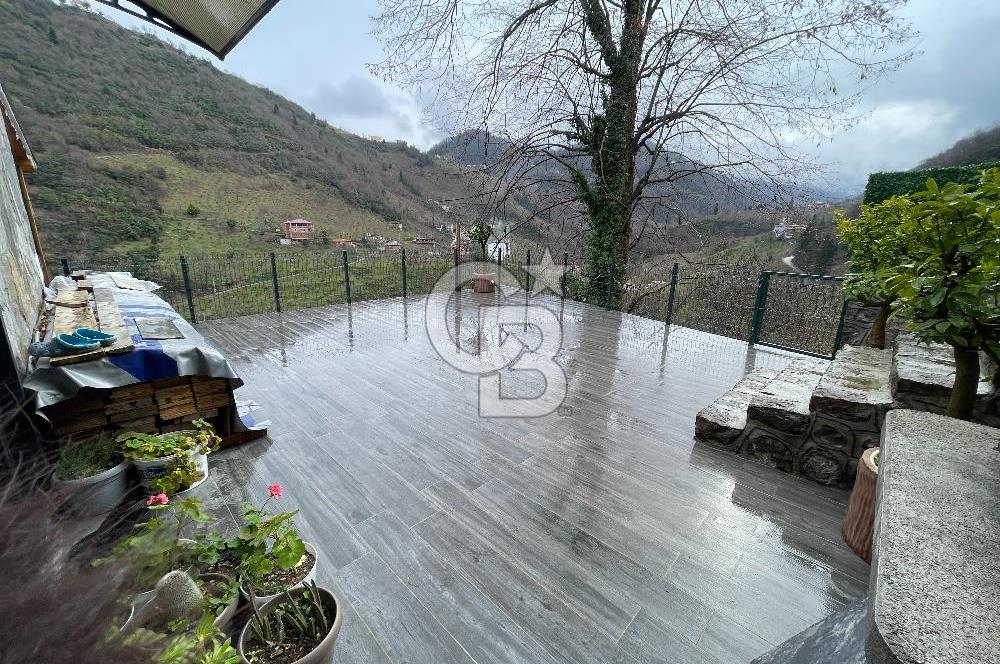 TRABZON YOMRA'DA DOĞAYLA İÇ İÇE SATILIK MÜSTAKİL EV