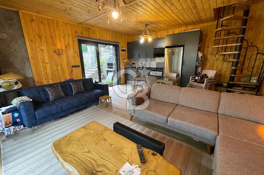 TRABZON YOMRA'DA DOĞAYLA İÇ İÇE SATILIK MÜSTAKİL EV