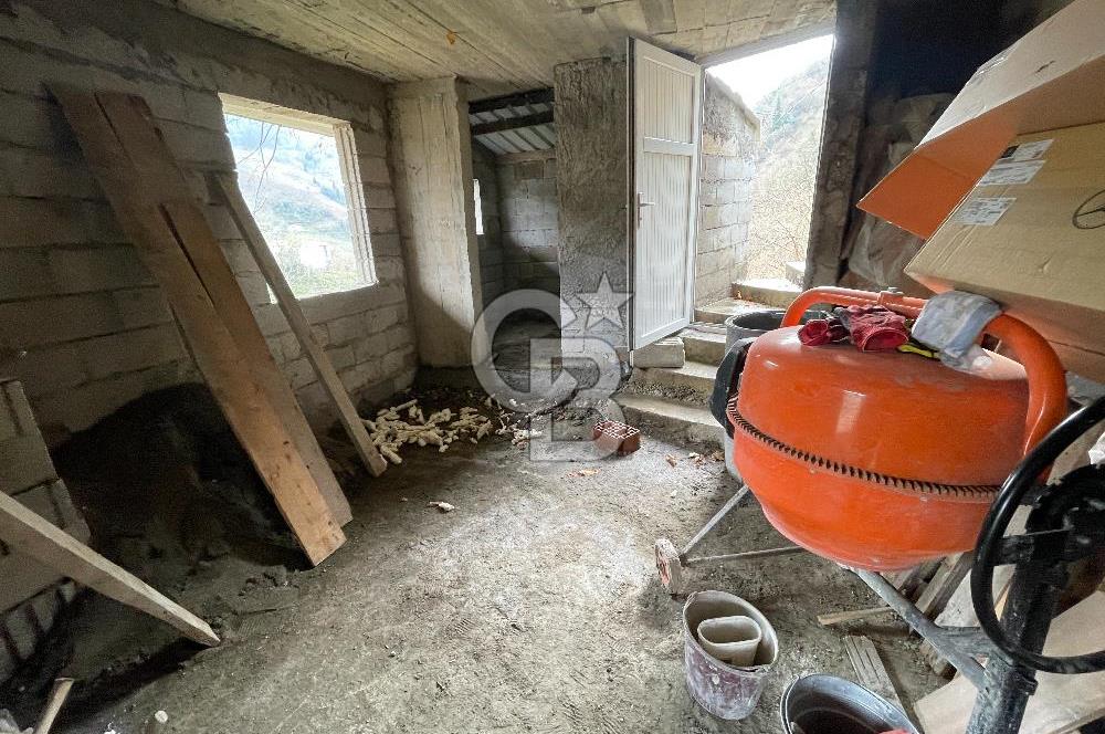 TRABZON YOMRA'DA DOĞAYLA İÇ İÇE SATILIK MÜSTAKİL EV