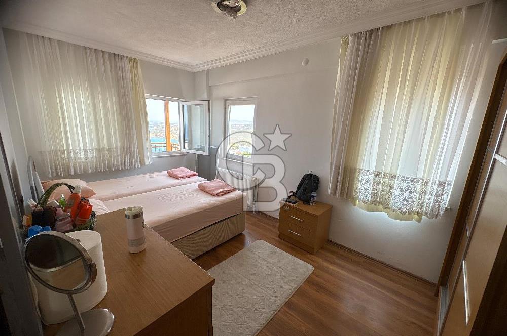 ÇANAKKALE AYVACIK DA FULL DENİZ MANZARALI SİTE İÇİ 3+2 YAZLIK