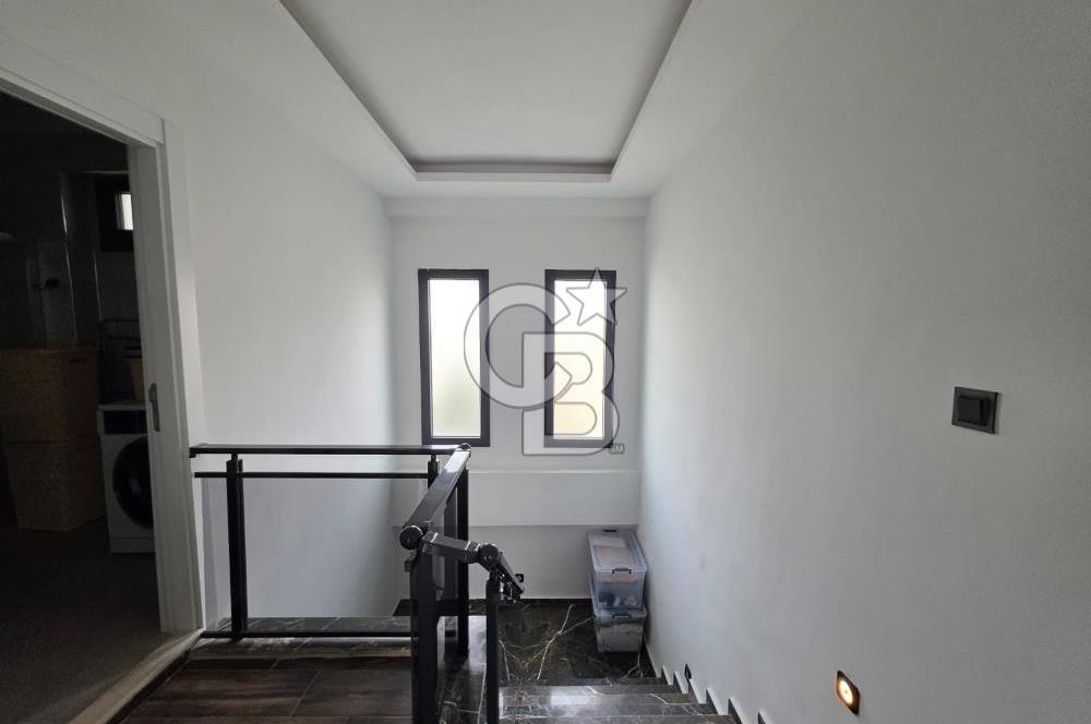 Ayvalık Altınova Kolaylı Plus Sitesi Deniz Manzaralı 3+1 Dubleks