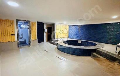 Karaburun Mordoğan Merkez'de Denize Sıfır 2+1 Daire