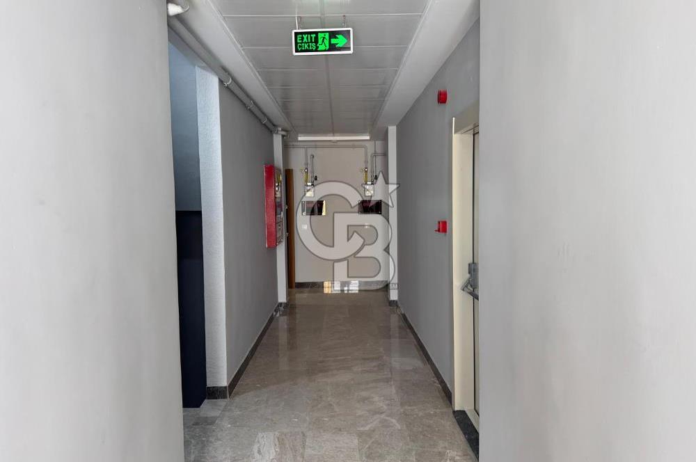 Sultanbeyli Merkezde Fatih Bulvarında Kiralık İş Yeri