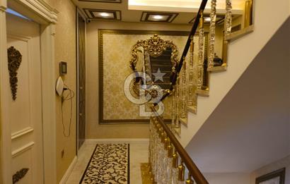 SAHİL MAHALLESİ DENİZ MANZARALI 7+2 500M2 SATILIK VİLLA