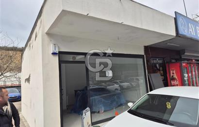 OTOCENTER GALERİCELER SİTESİNDE SATILIK 2 DÜKKAN 