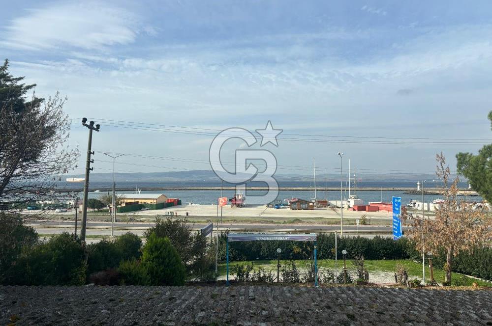 ÇANAKKALE LAPSEKİDE BOĞAZ MANZARALI KİRALIK İŞYERİ