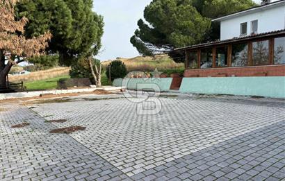 ÇANAKKALE LAPSEKİDE BOĞAZ MANZARALI KİRALIK İŞYERİ