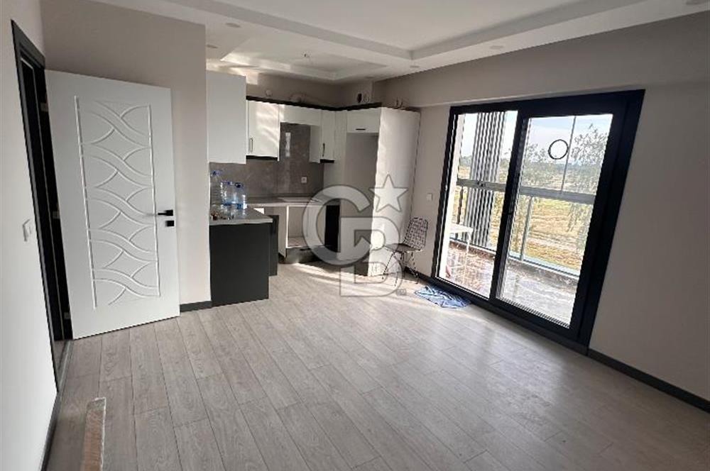 SASALIDA ANA CADDE ÜZERİ SATILIK 1+1 DAİRE