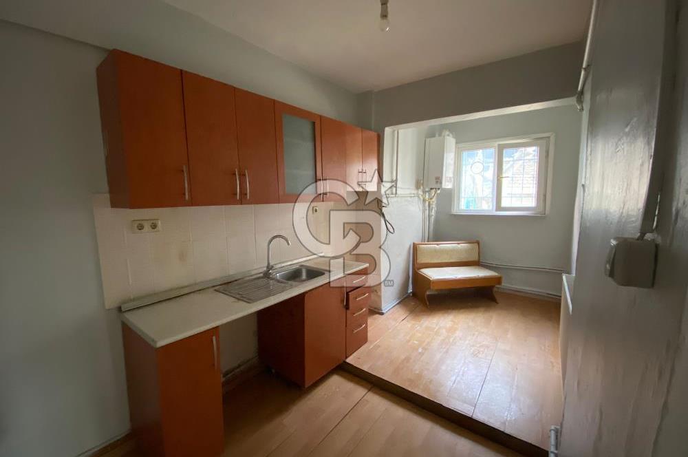 Medipol Üniversitesine Yürüme Mesafesinde 1+1 