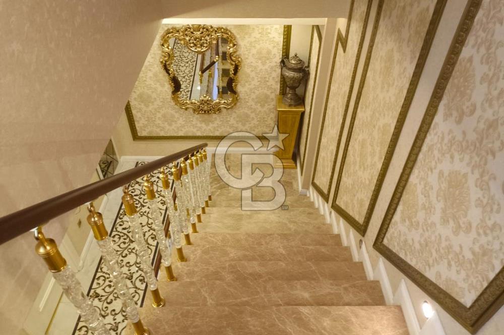 SAHİL MAHALLESİ DENİZ MANZARALI 7+2 500M2 SATILIK VİLLA