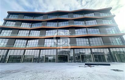 LUXXUS QX OTOLAND PROJESİNDE PROTOKOL YOLUNA CEPHE KiRALIK