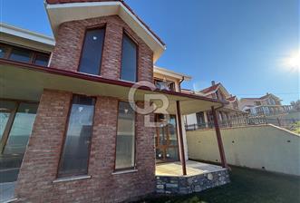 BURHANİYE DUTLUCA SATILIK VİLLA - 1 - 327761