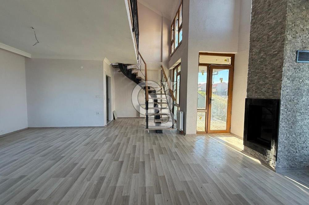 BURHANİYE DUTLUCA SATILIK VİLLA