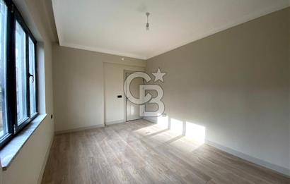 GÖLCÜK İHSANİYE'DE DENİZ MANZARALI MÜSTAKİL KİRALIK TRİPLEKS