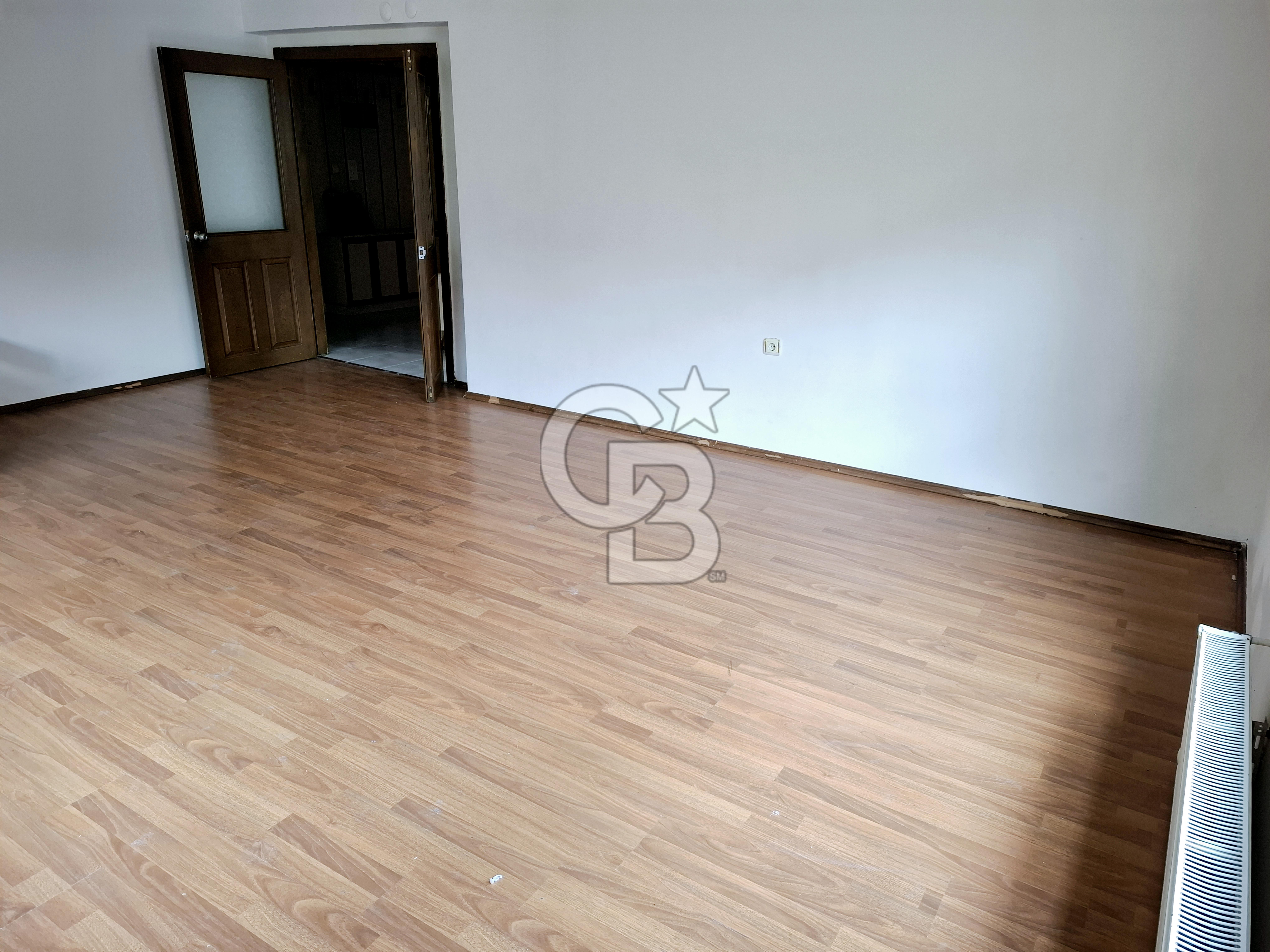 Kabil Caddesi 4+1 Satılık Daire 