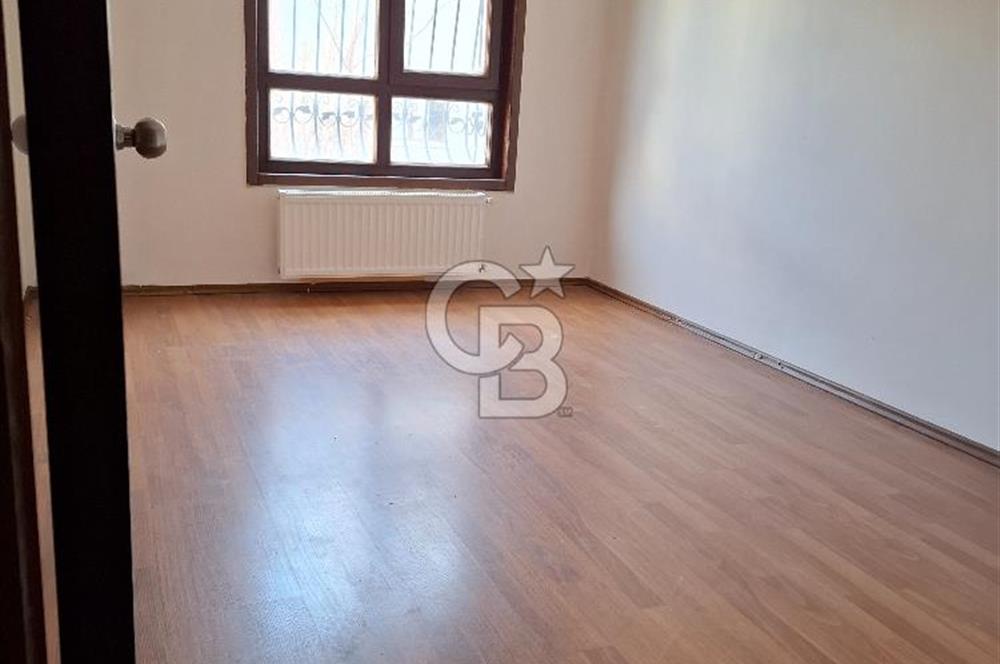 Kabil Caddesi 4+1 Satılık Daire 