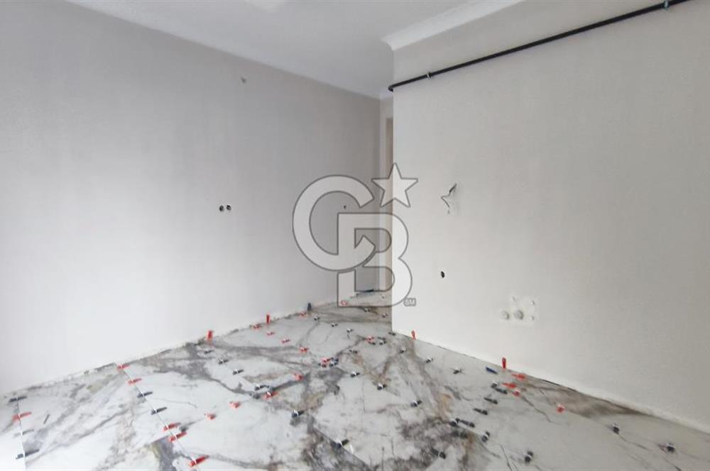 İhsaniye Merkezde 4+1 Çatı Dubleks Daire