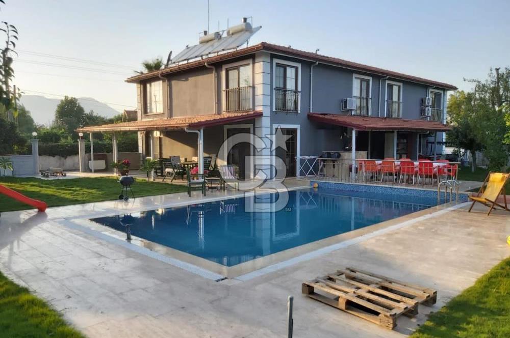 TEK VİLLA FİYATINA İKİ LÜKS VİLLA!! HUZUR, KONFOR VE İYİ KONUM!!